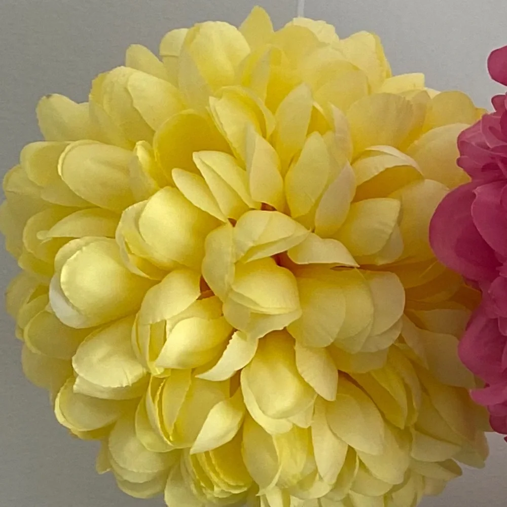 Hobby Lobby Yellow Faux Flower Ball Accent. Qty 1